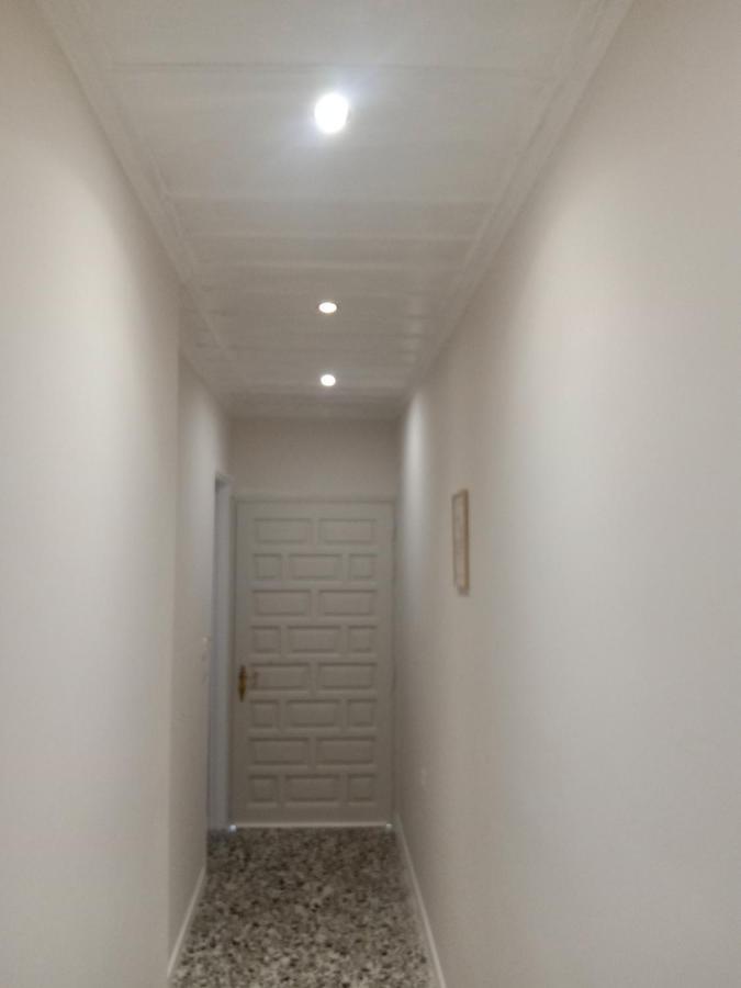 זקינטוס טאון Menegis Apartment מראה חיצוני תמונה