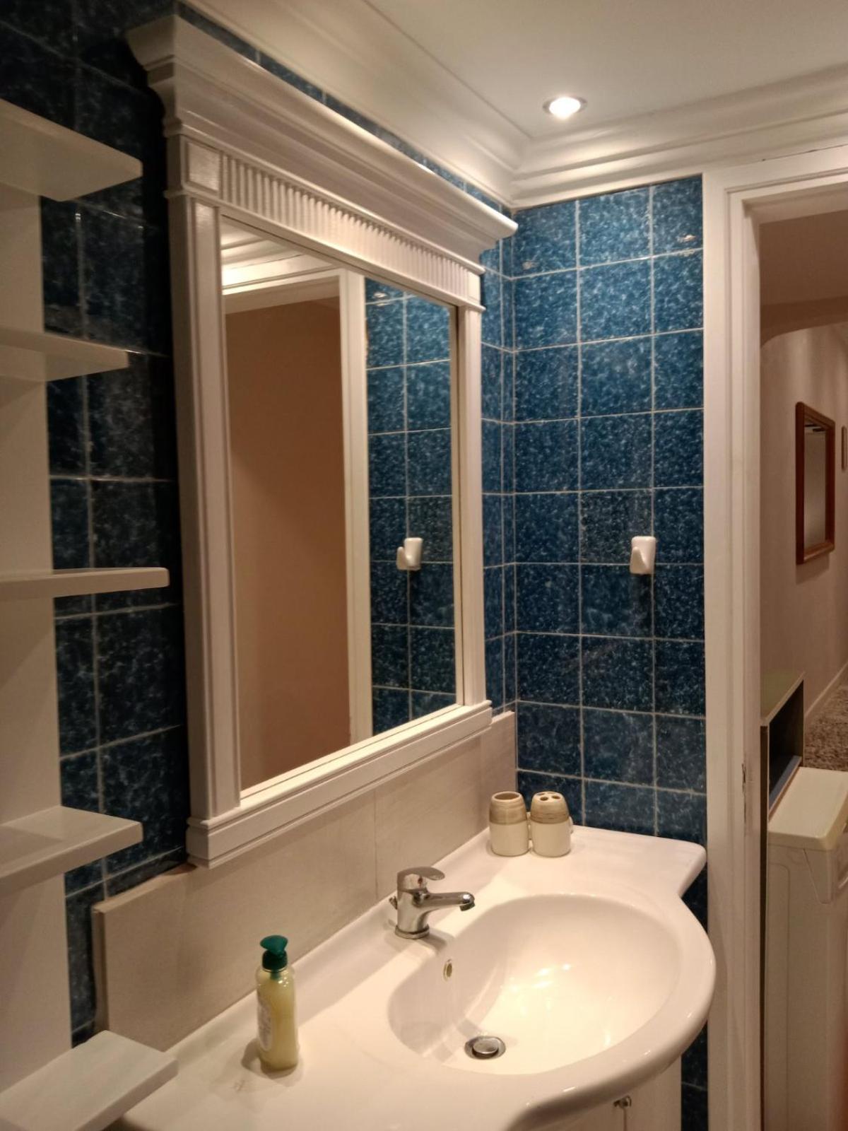 זקינטוס טאון Menegis Apartment מראה חיצוני תמונה
